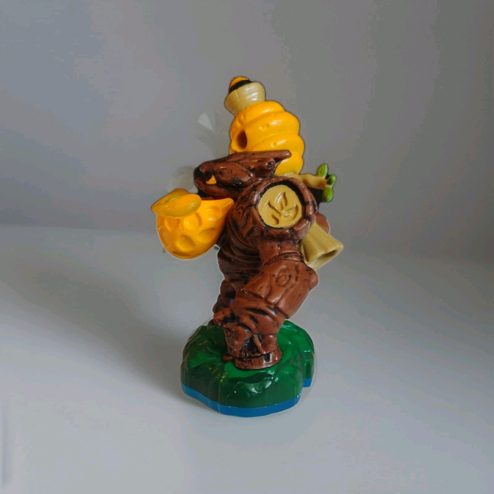 Skylanders Swap Force – Lightcore Bumble Blast Figure – Life Element – Blue Base