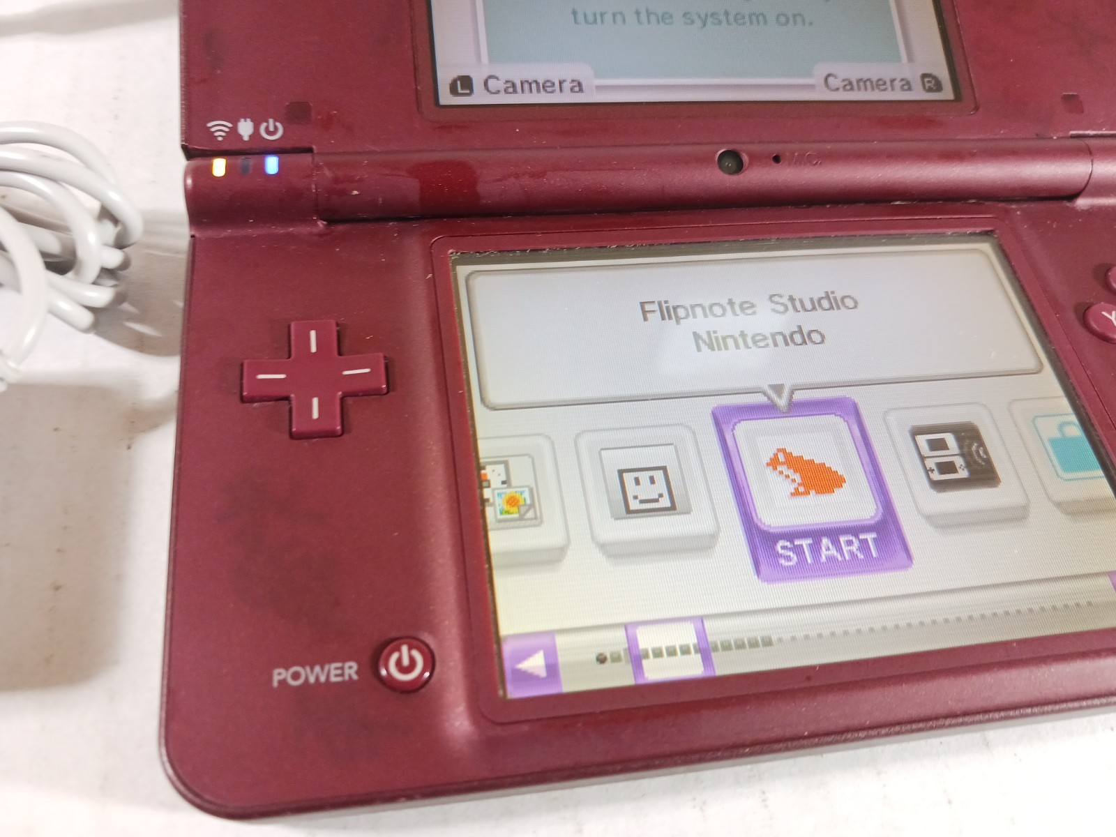 Nintendo DSi XL Burgundy Red Tested Working Charges Discolored Screens Wear