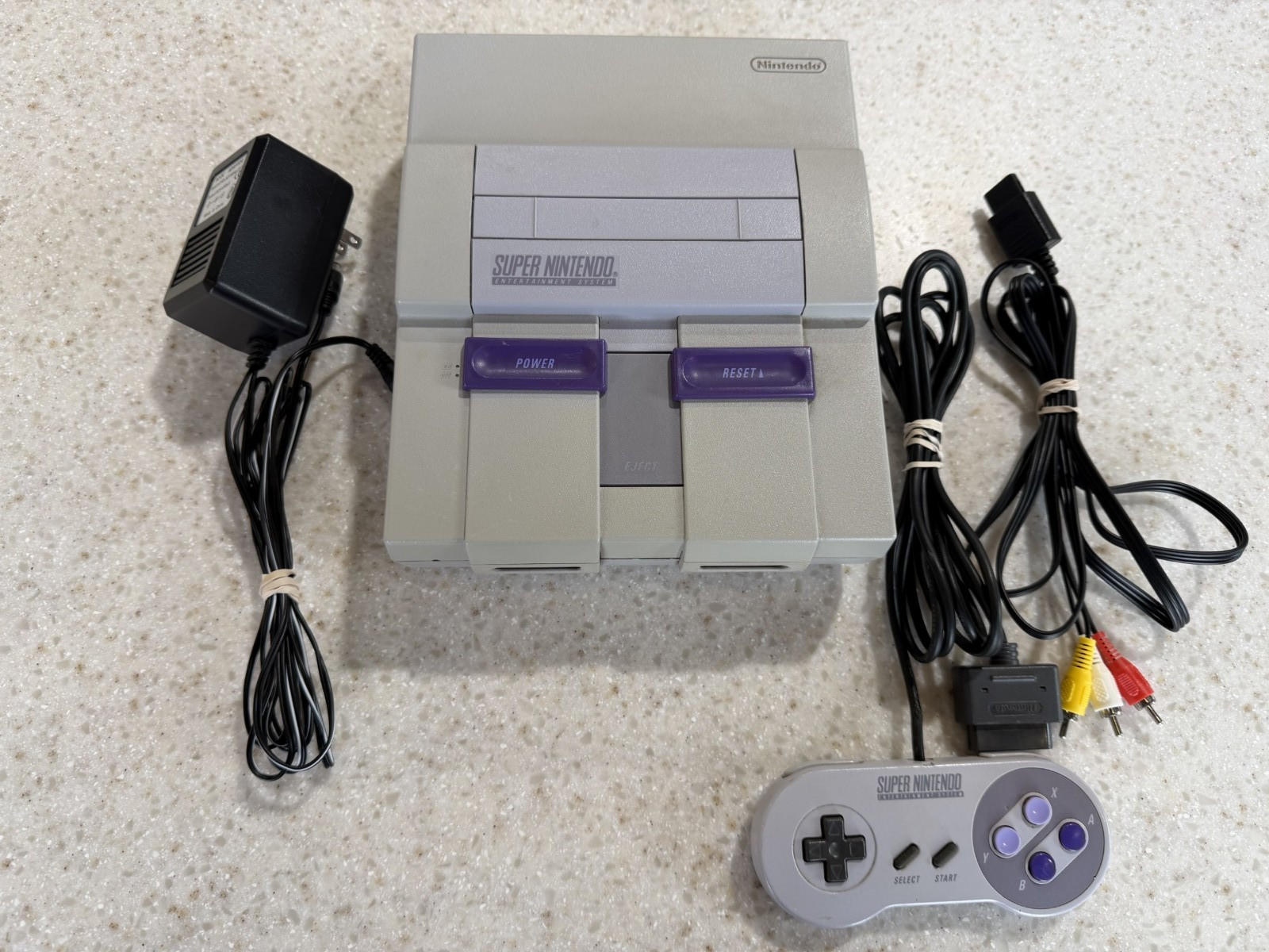 SUPER NINTENDO SYSTEM AUTHENTIC CONSOLE SNES CONTROLLER HOOKUPS NES HQ