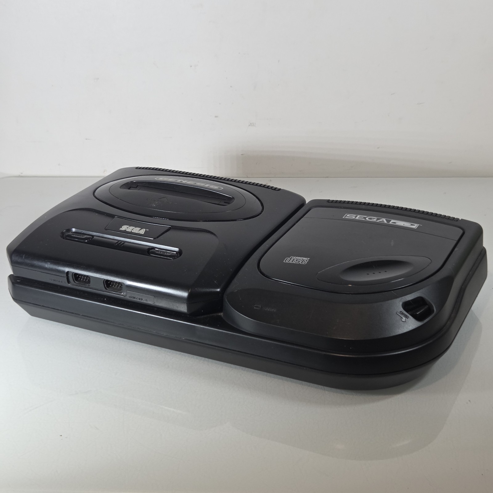 Sega CD Model 2 MK-4102A Genesis 2 MK-1631 Sega Genesis Console Only UNTESTED