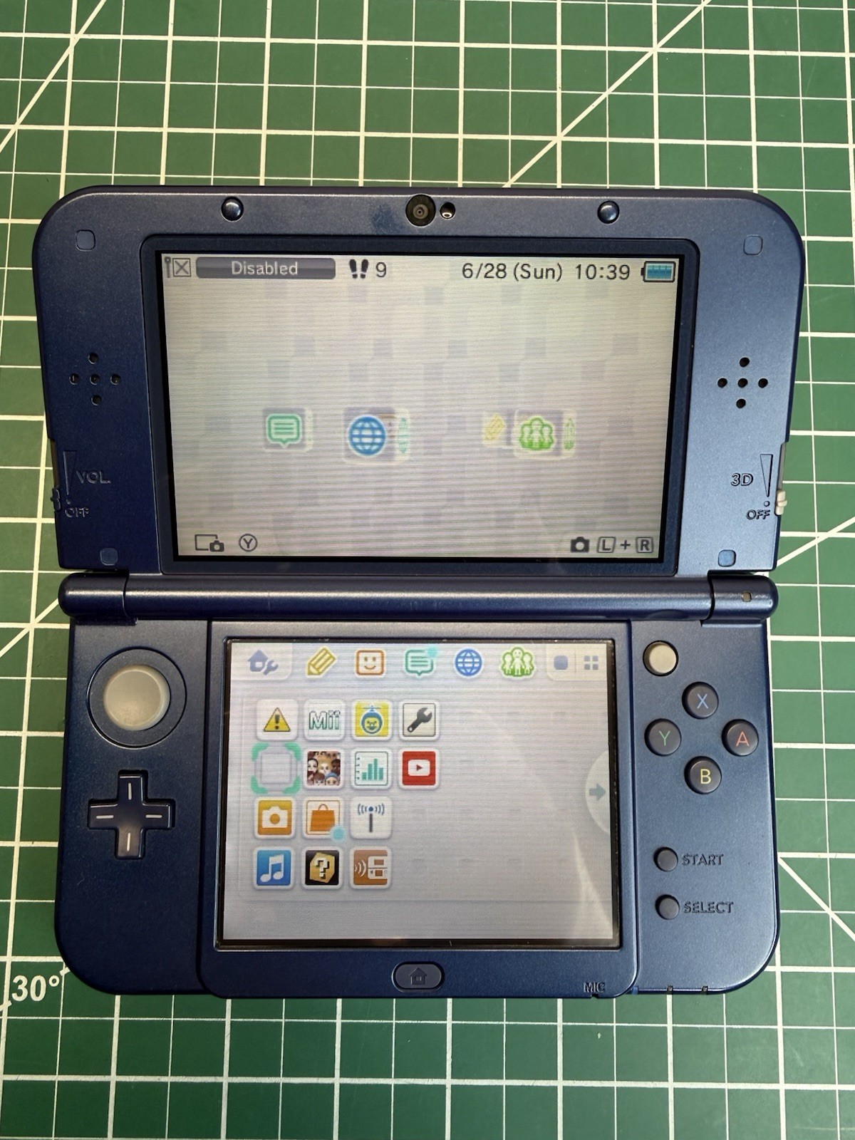 Nintendo New 3DS XL Galaxy Edition (US Version) w/Case & Charger Free Shipping