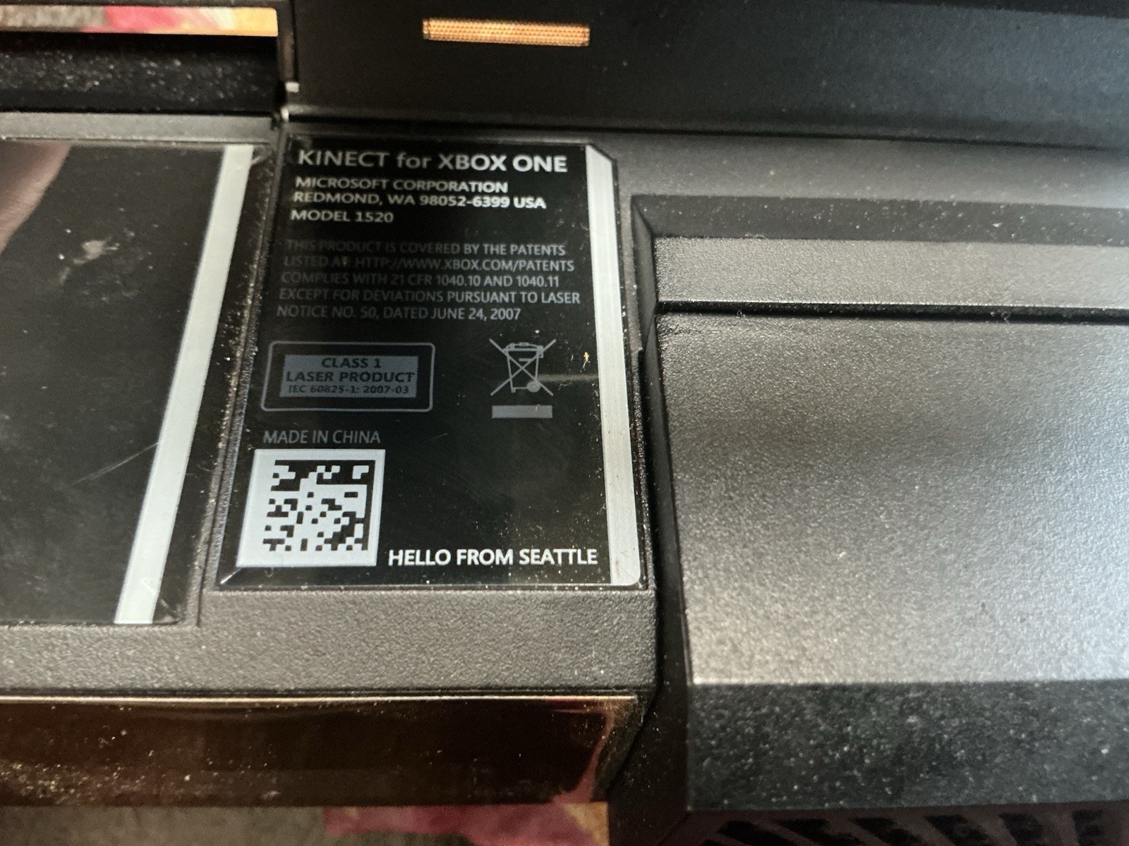 Kinect Motion Sensor For Xbox One Gold Color Untested