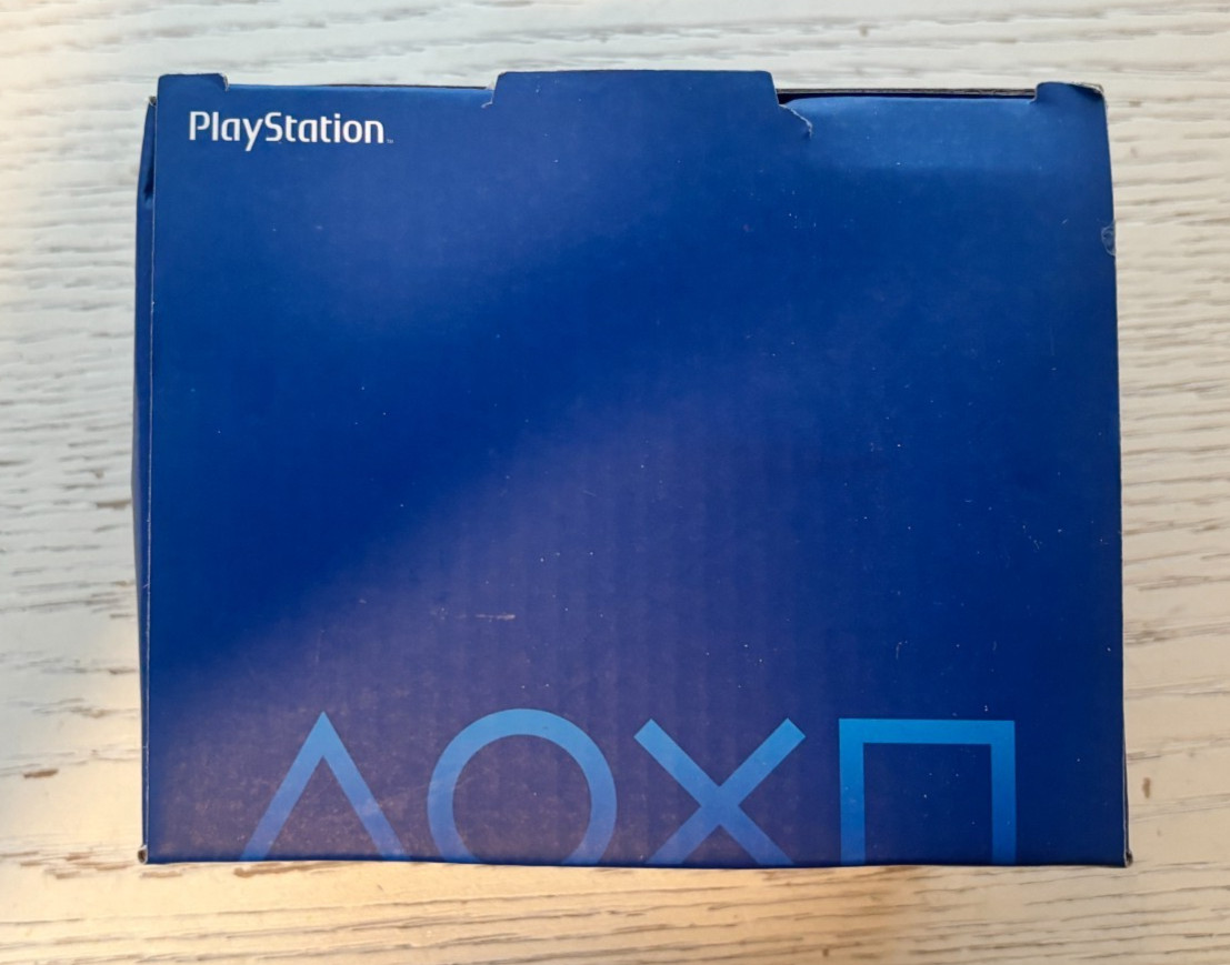 Playstation 4th Gen Controller Coffee Mug Silver White Official Paladone NIB