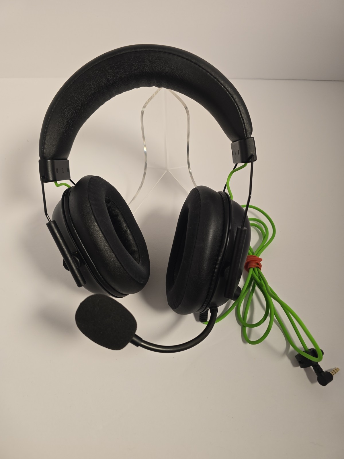 Razer Blackshark V2 X Black Over the Ear Pro – Gaming Headset