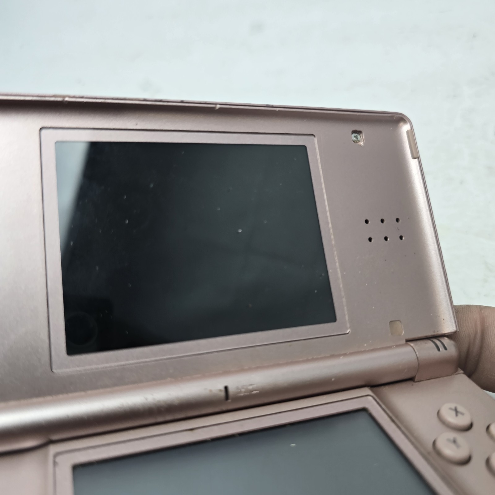 See Pics – Nintendo DS Lite – Metallic Rose