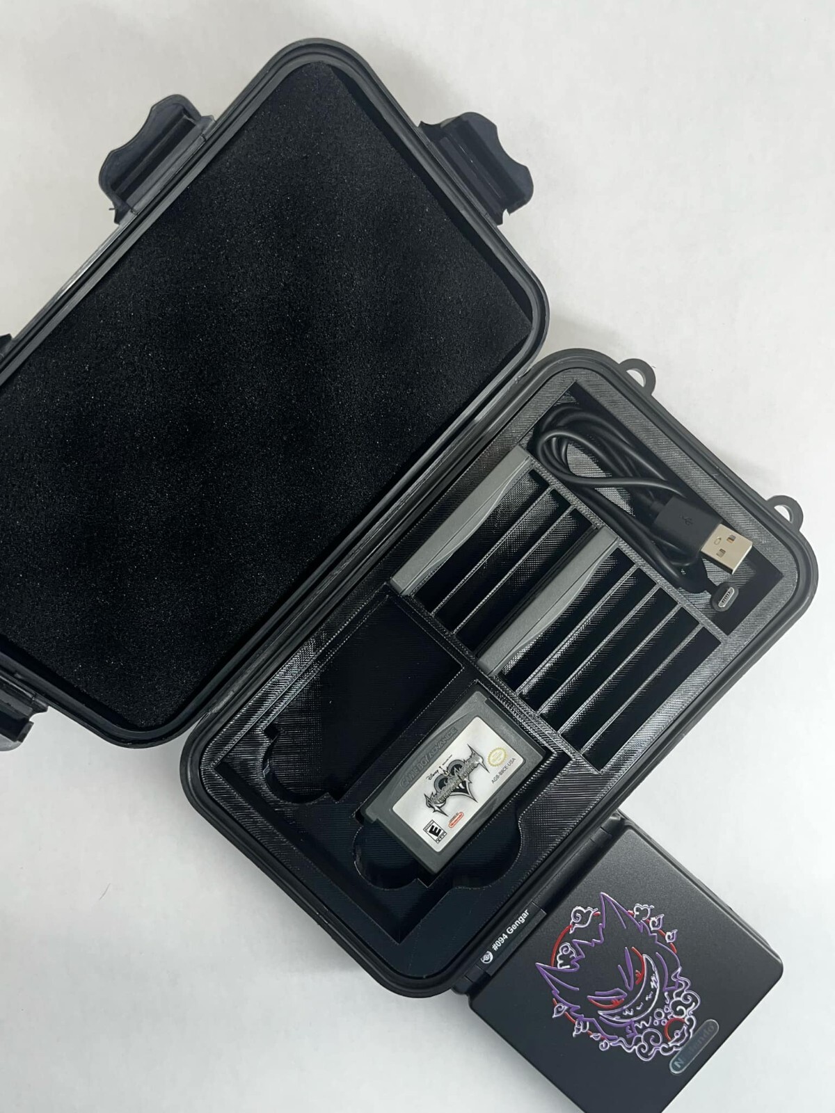 Protective Carrying Case for Gameboy Advance SP | SENAC LLC | Holds 13 Games