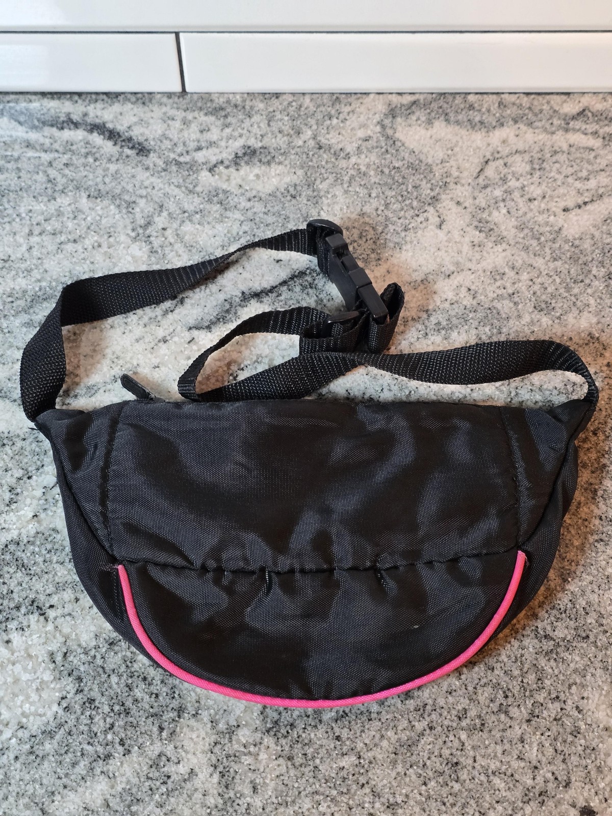 Vintage Nintendo Game Boy Fanny Pack Waist Bag Black Pink Logo Adjustable Nylon