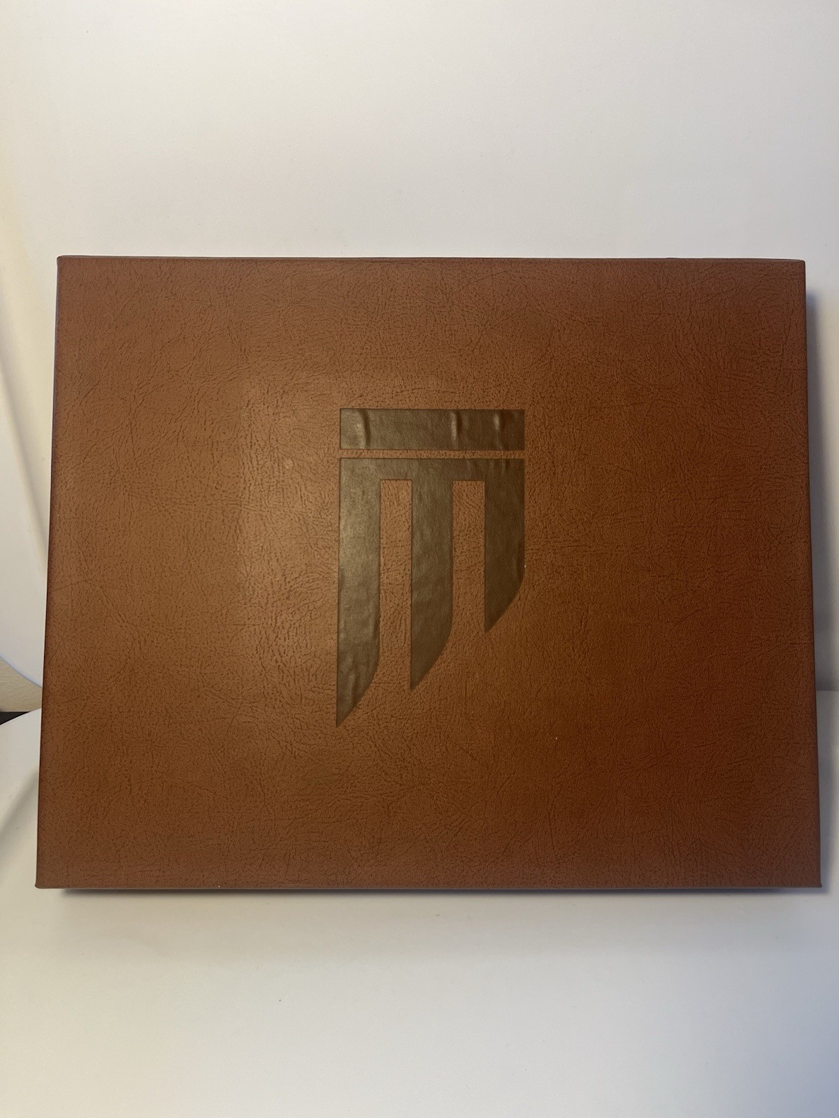 Outlast: Bundle of Terror Murkoff Briefcase Limited Run Switch – CIB Complete