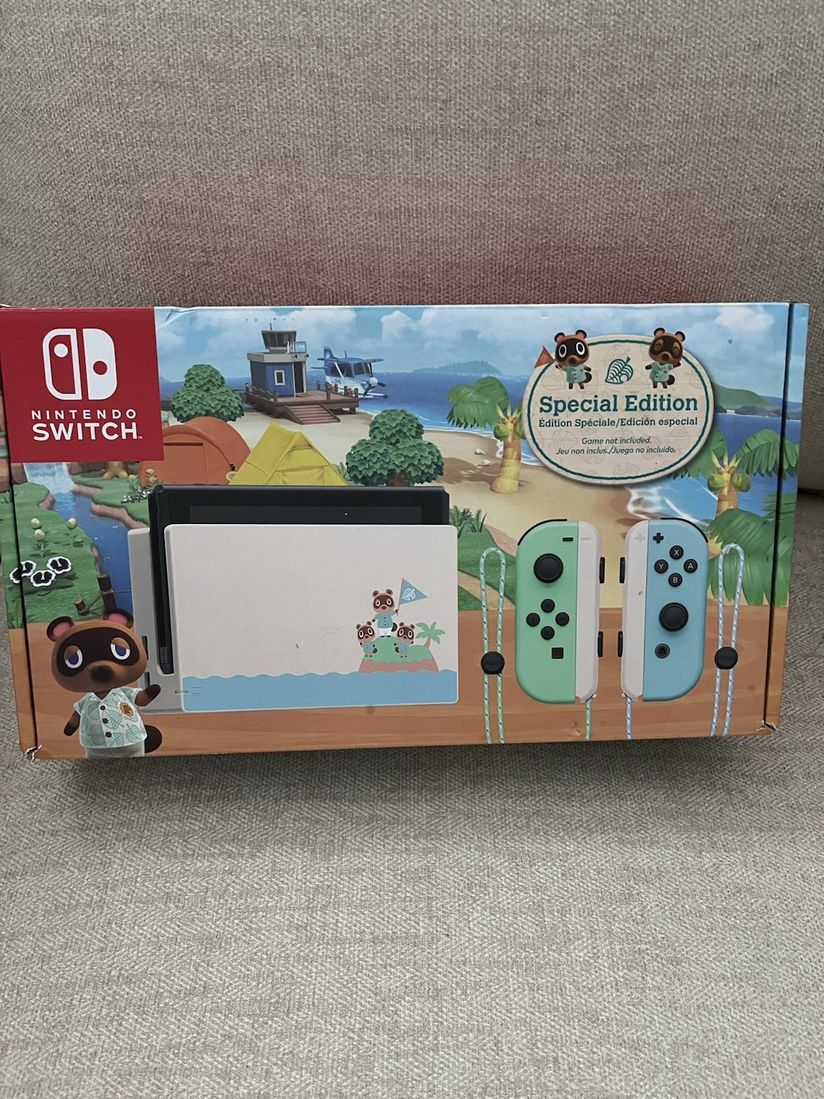Nintendo Switch Animal Crossing + Extra Controller, Game, Case, and 128gb. Used