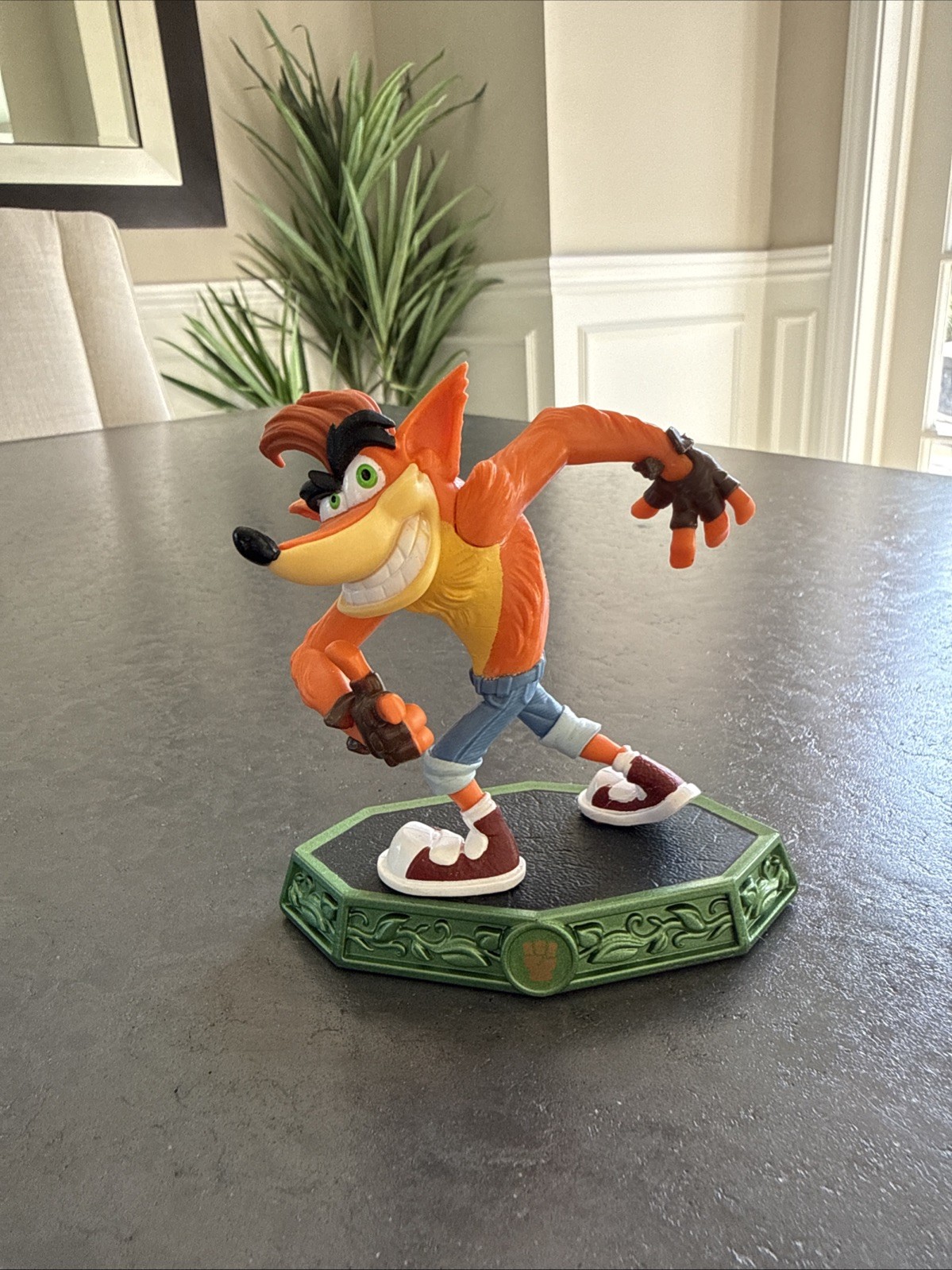 Skylanders Imaginators Thumpin’ Wumpa Crash Bandicoot and Dr. Neo Cortex Figures