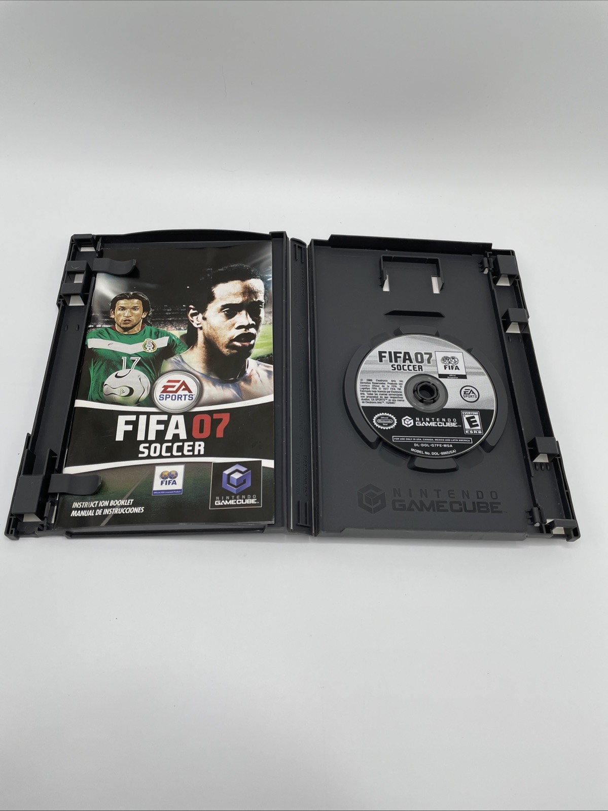FIFA 07 Soccer Nintendo Gamecube Complete CIB Authentic Mexico Cover Variant