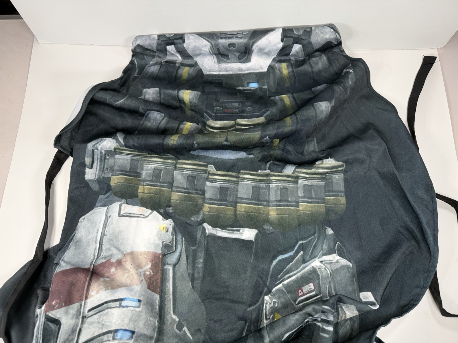 Halo Legendary Loot Crate FALL OF REACH Icon Hunter 100% Complete Shirt Size L
