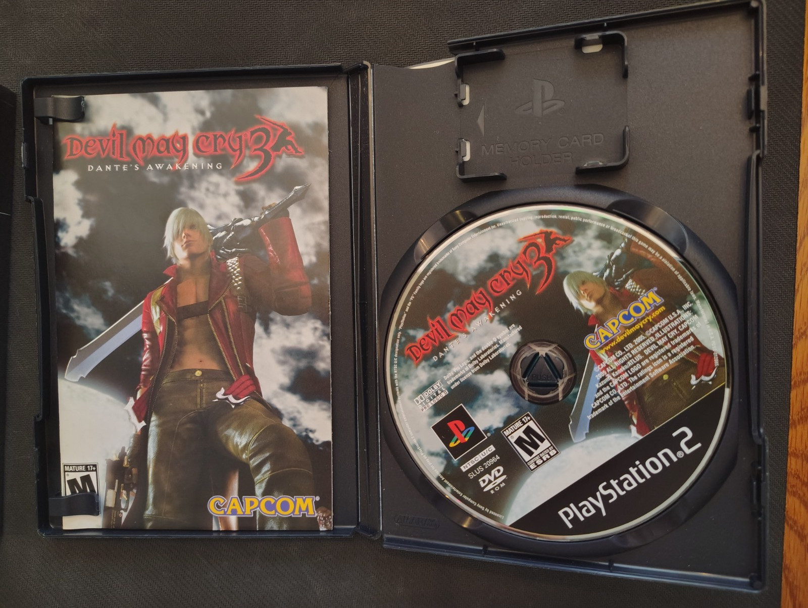 PS2 Devil May Cry 5th Annversary Collection + DMC3 Dante’s Awakening