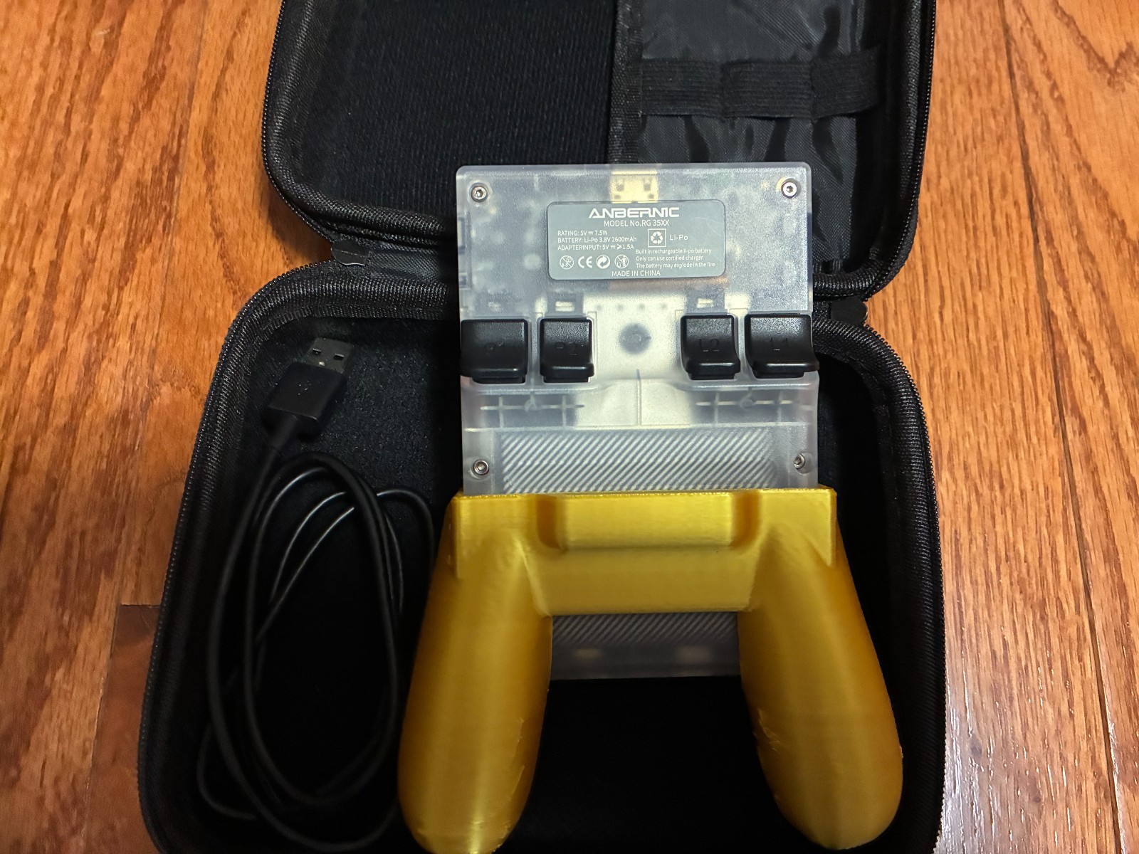 Anbernic RG35XX Retro Handheld Game Console, Dual OS 64GB, Case, 3D printed grip