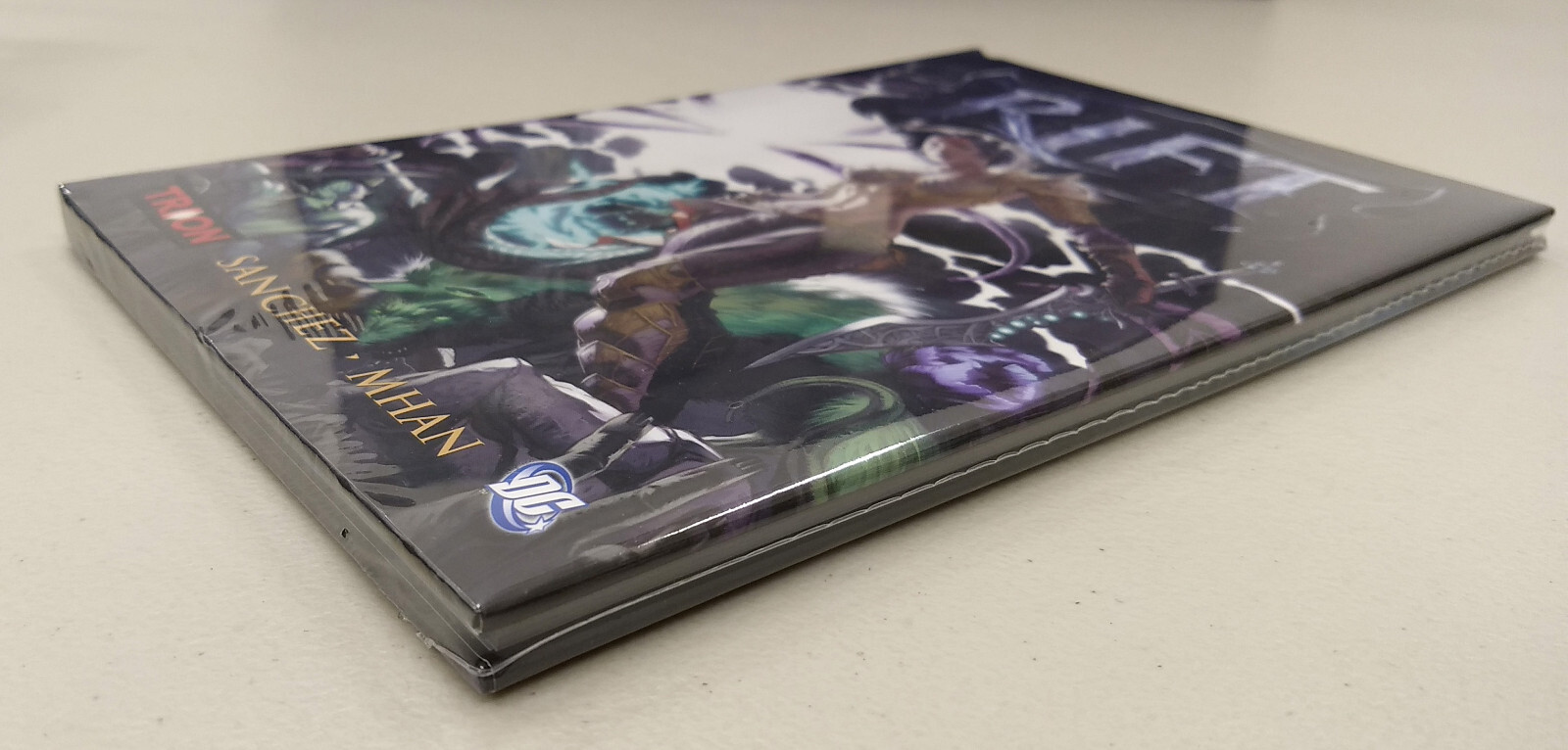 RIFT Collector’s Edition COMPLETE ~ PC DVD-Rom 2011 ~ Trion Worlds