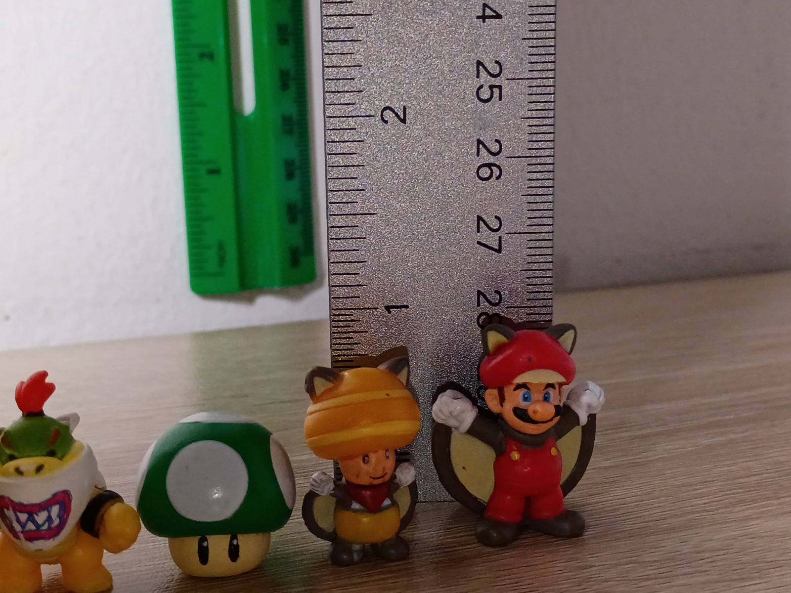 9-PK BOWSER JR 1″ Super Mario Micro-Land World of Nintendo Flying Squirrel Toad