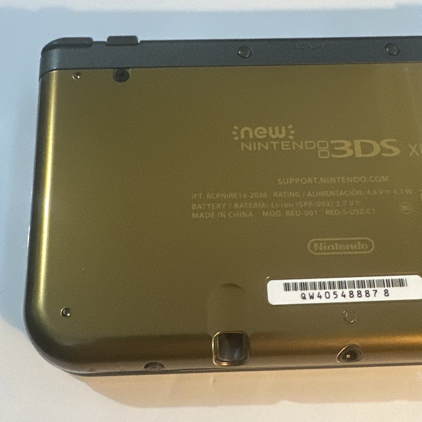 New Nintendo 3DS XL – Zelda Hyrule Edition – Complete CIB – Tested