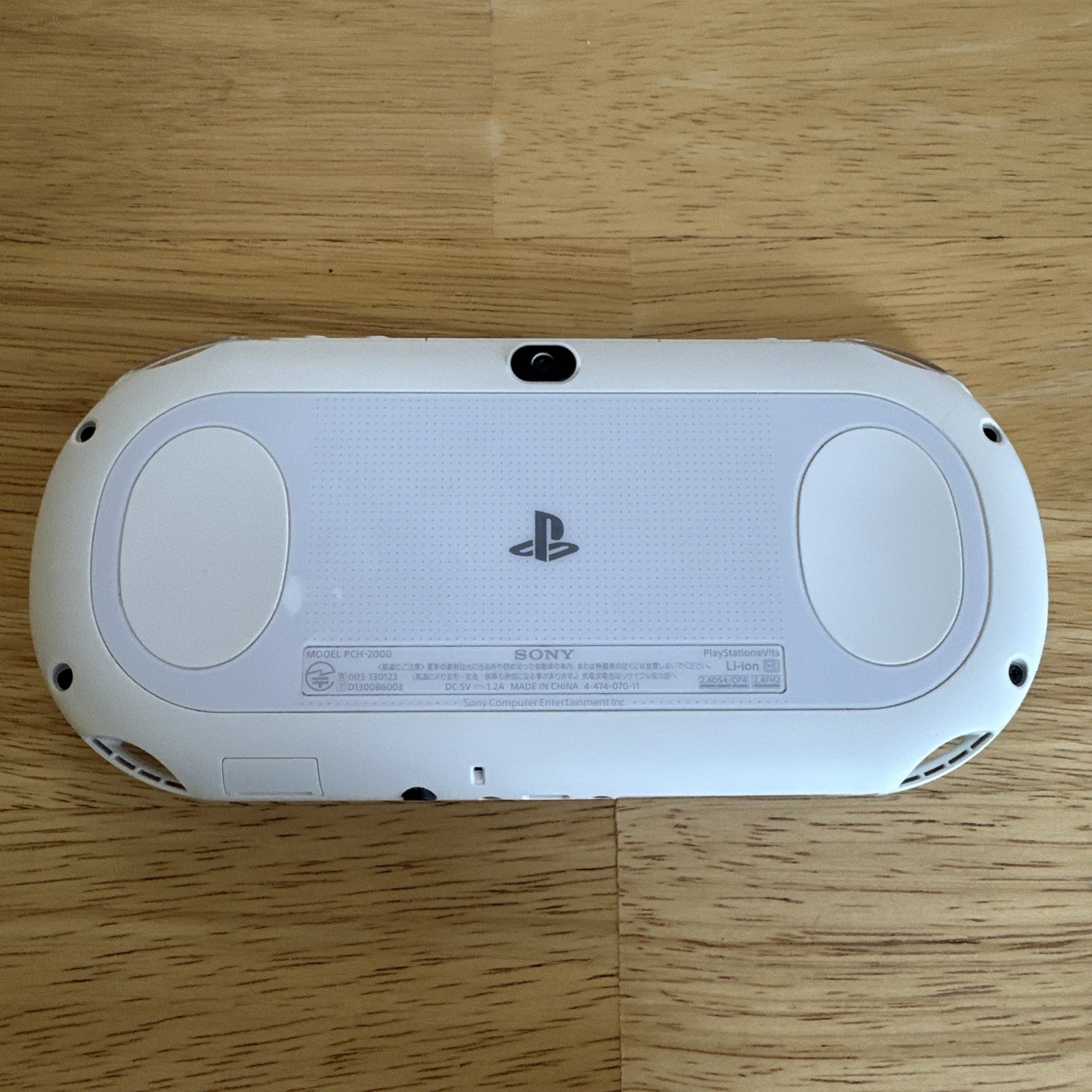 Sony PlayStation PS Vita PCH-2000 White Slim Console Fast Shipping