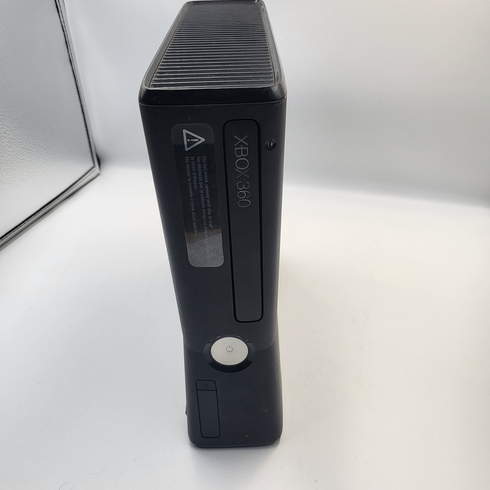 UNTESTED NOT SURE IF WORKS Xbox 360 S Slim 4GB Console Matte Black