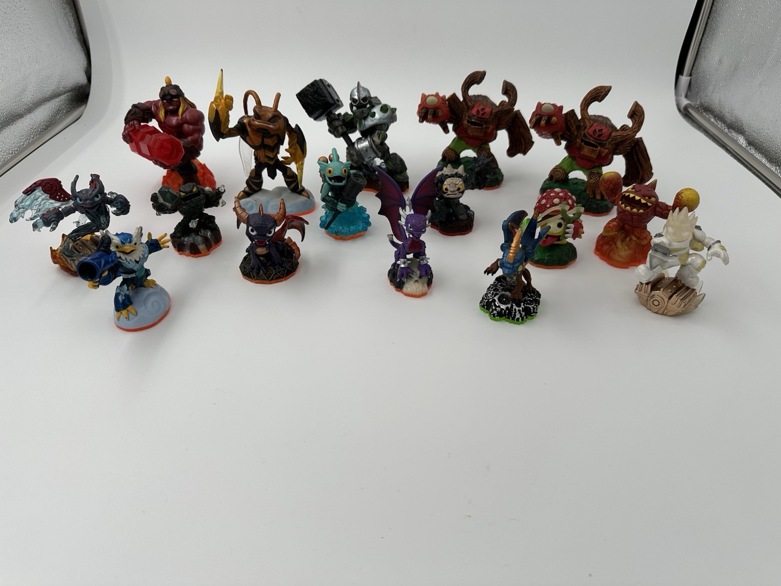 Skylanders Spyro’s Adventure Spyro Dragon Series 1 2011 Huge Lot Figure Game