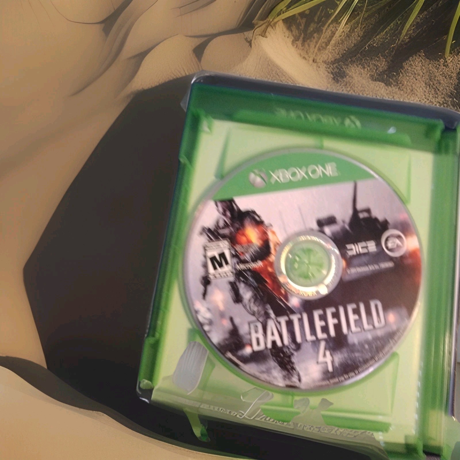 Battlefield 4 (Microsoft Xbox One, 2013) CIB UNTESTED