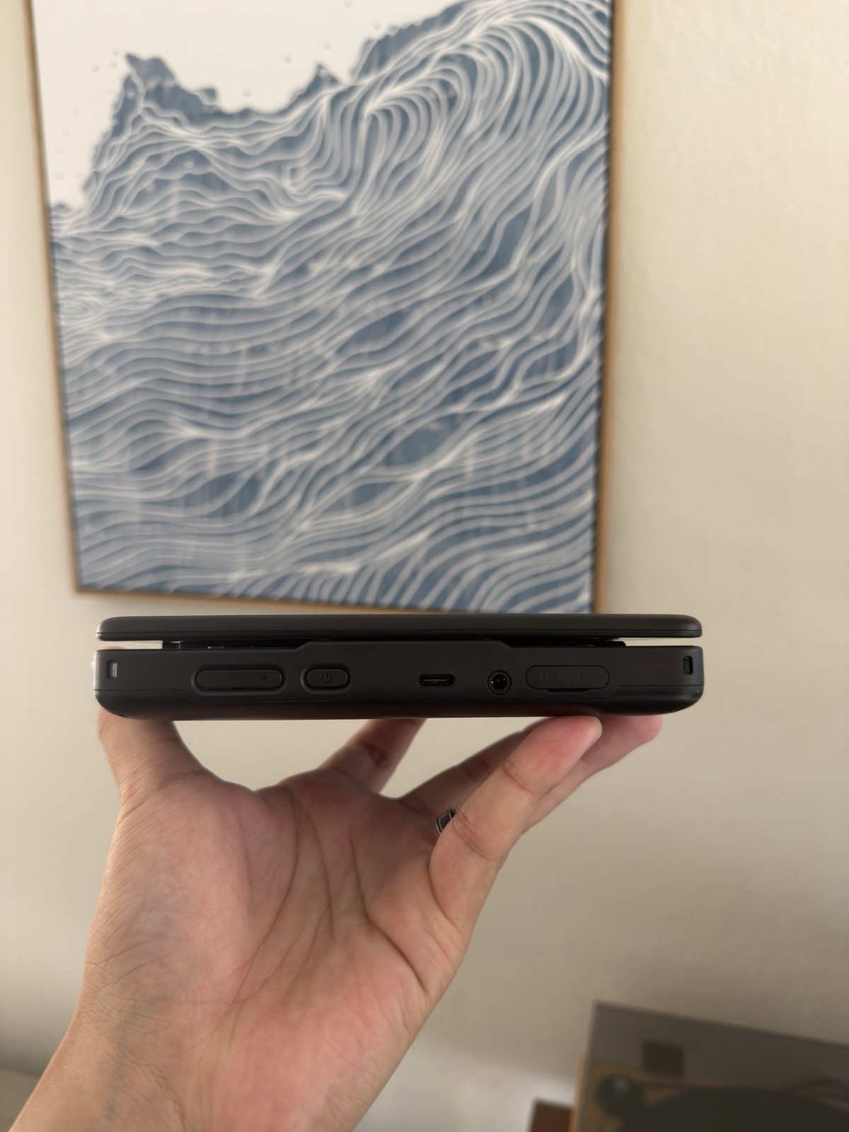 AYN Thor Max 16GB RAM/1 TB Storage (BATCH3/UFS 4.0) – Black