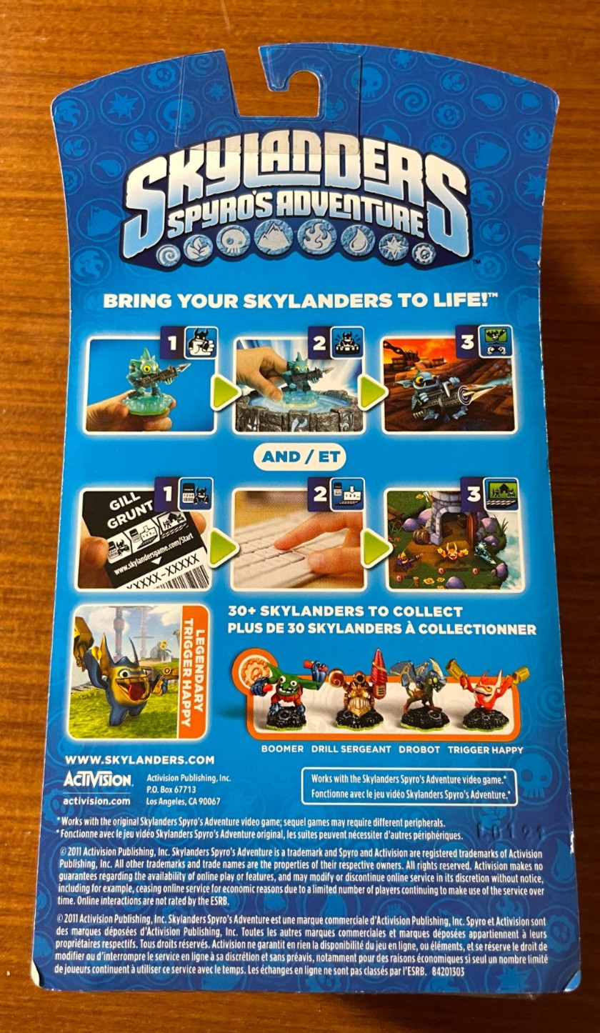 Skylanders Spyro LEGENDARY TRIGGER HAPPY Series 1 Figure 2011 Toys R Us NEW