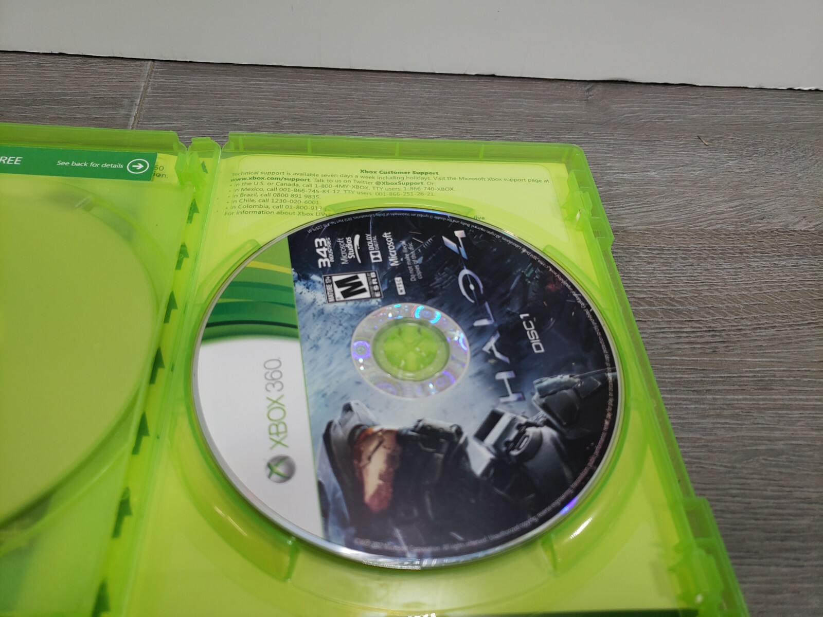Halo 4 (Microsoft Xbox 360, 2012) Complete Video Game RATED M 343 INDUSTRIES