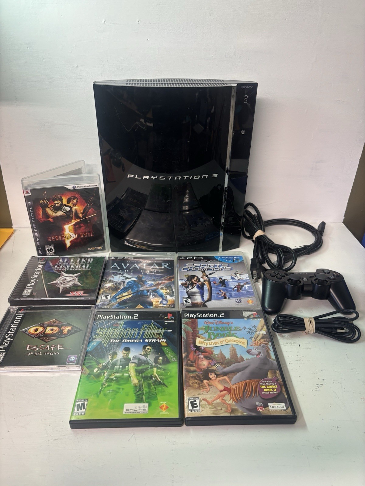 Sony PlayStation 3 – PS3 CECHE01 Backwards Compatible With 7 Games PS1, PS2, PS3