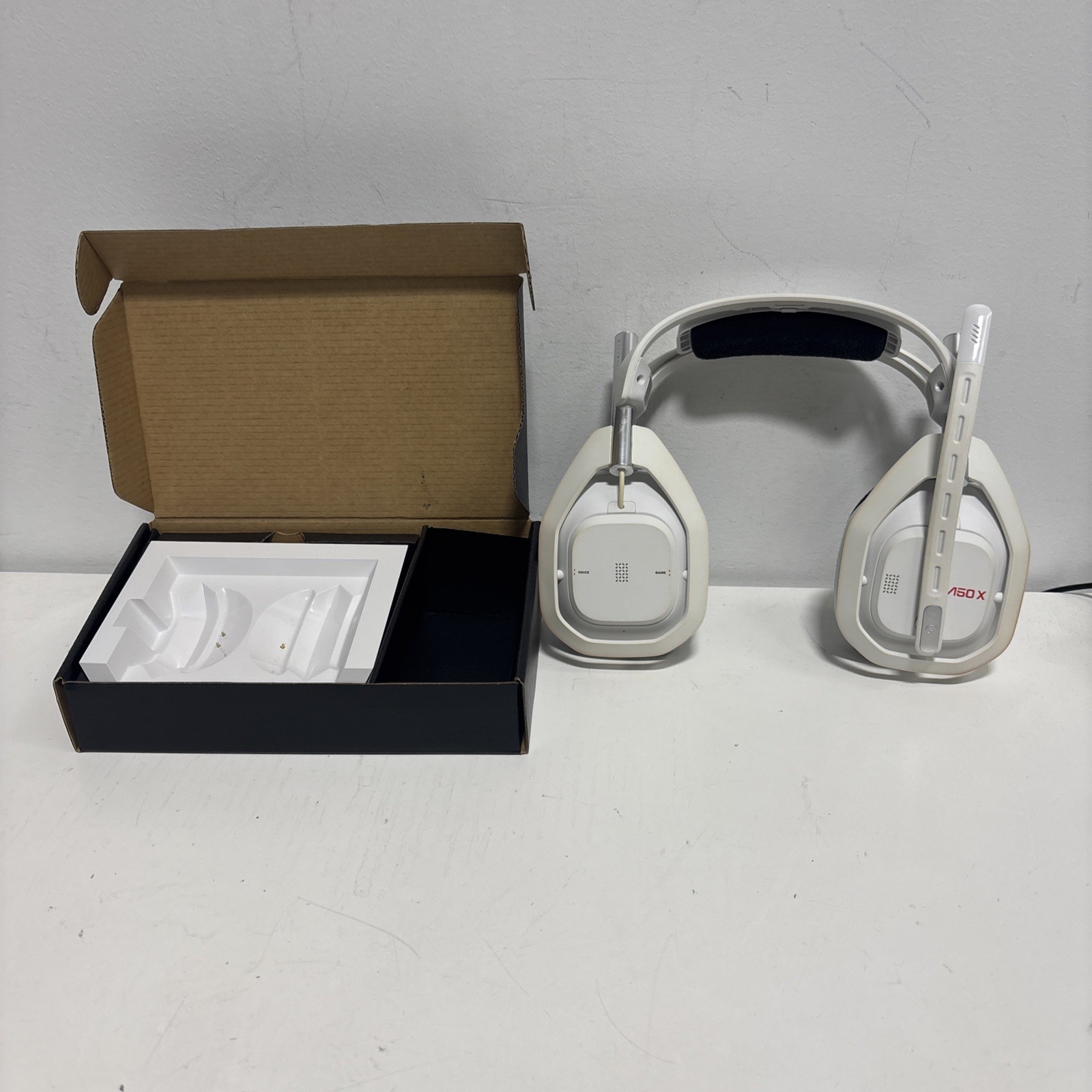 Logitech G ASTRO A50 X LIGHTSPEED Wireless Gaming Headset and Base Station