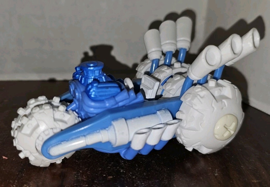 Skylanders SuperChargers Gold Rusher Power Blue Vehicle Switch Xbox One PS4 PS3