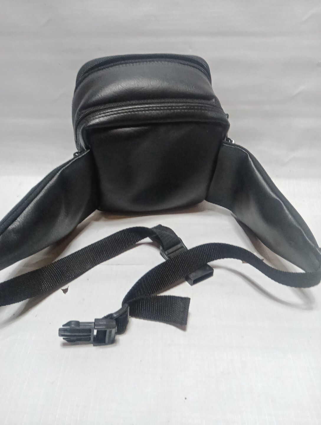 Official (Nintendo 64) N64 Leather Travel Bag Fanny Pack Pak Vintage