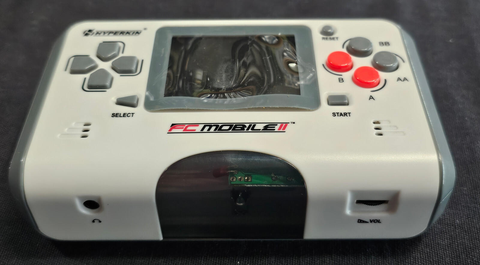 Retro Hyperkin FC MOBILE II (2009) Portable NES – Tested Working, No AC Adapter