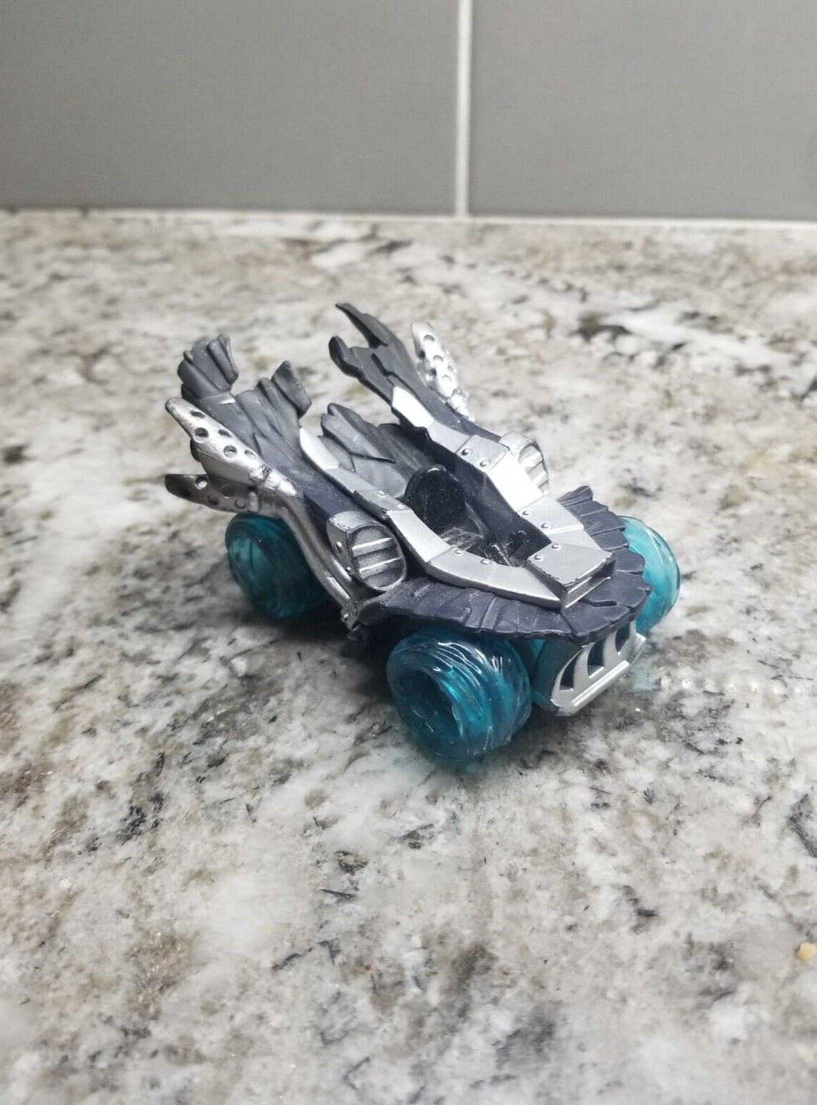 Skylanders Superchargers Characters and Vehicles – (Good Quality)
