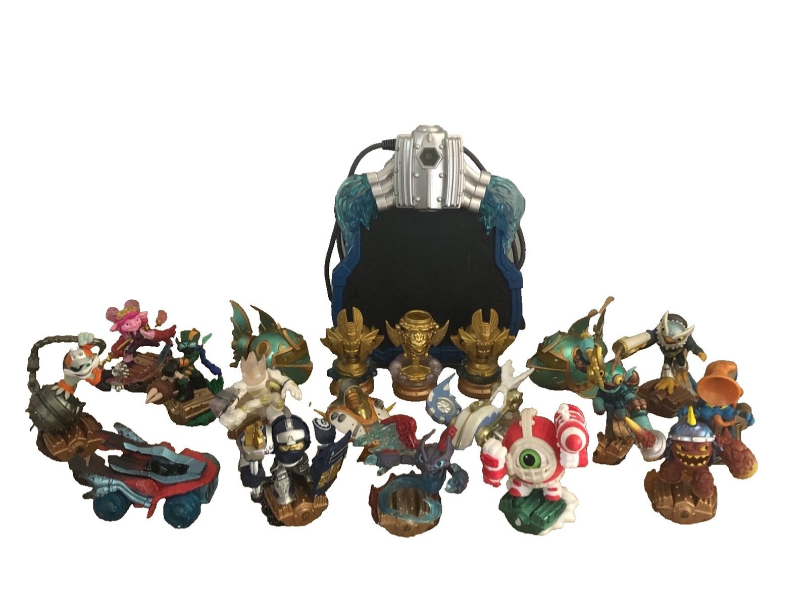 Skylanders Super Chargers Lot Of 20 Portal Power Character Figures Xbox 360