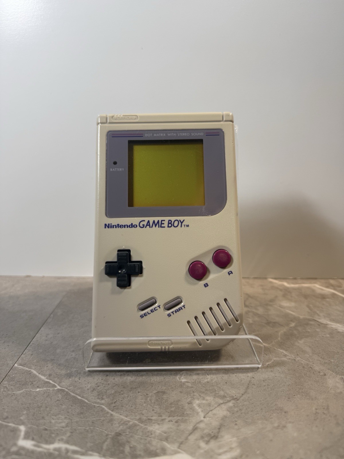 Original Nintendo Game Boy (DMG-01) – Powers On – CLEAN Battery Contacts Video