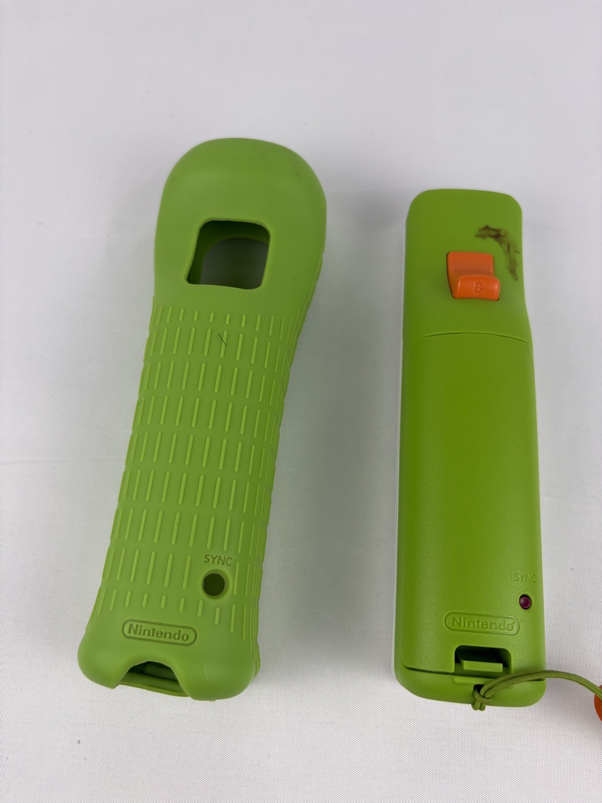 Yoshi Edition Motion Plus Remote Controller Nintendo Wii OEM – Tested Working