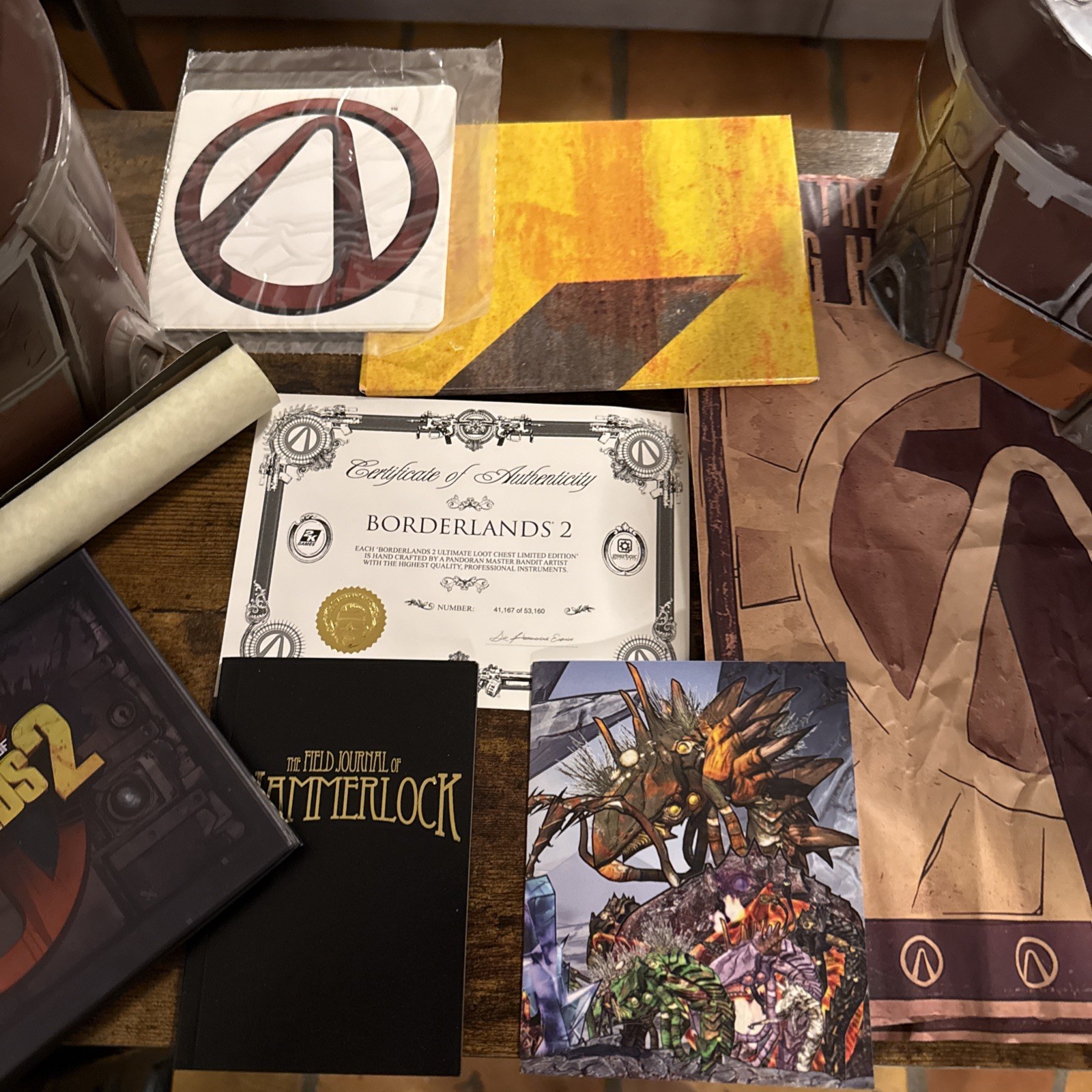 Borderlands 2 Loot Chest Collector’s Edition Diamond Plate Loot chest + extras