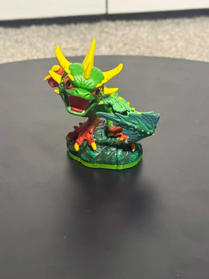 Choose Your Skylander Series 1!