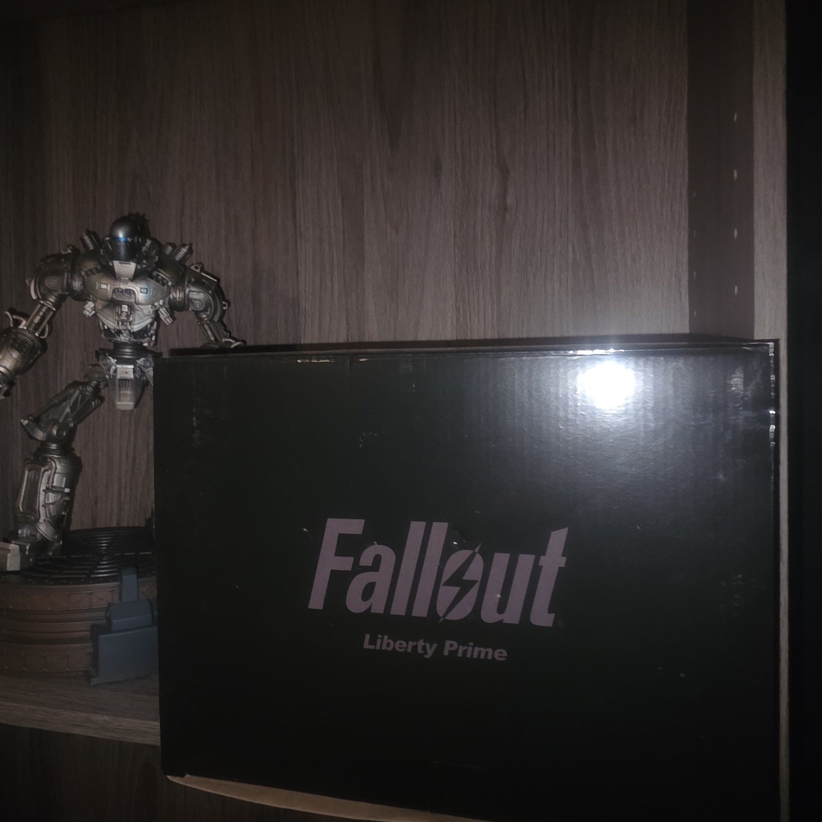 Fallout 4 Liberty Prime Figure from Chronicle Collectibles CIB w Box & Styrofoam