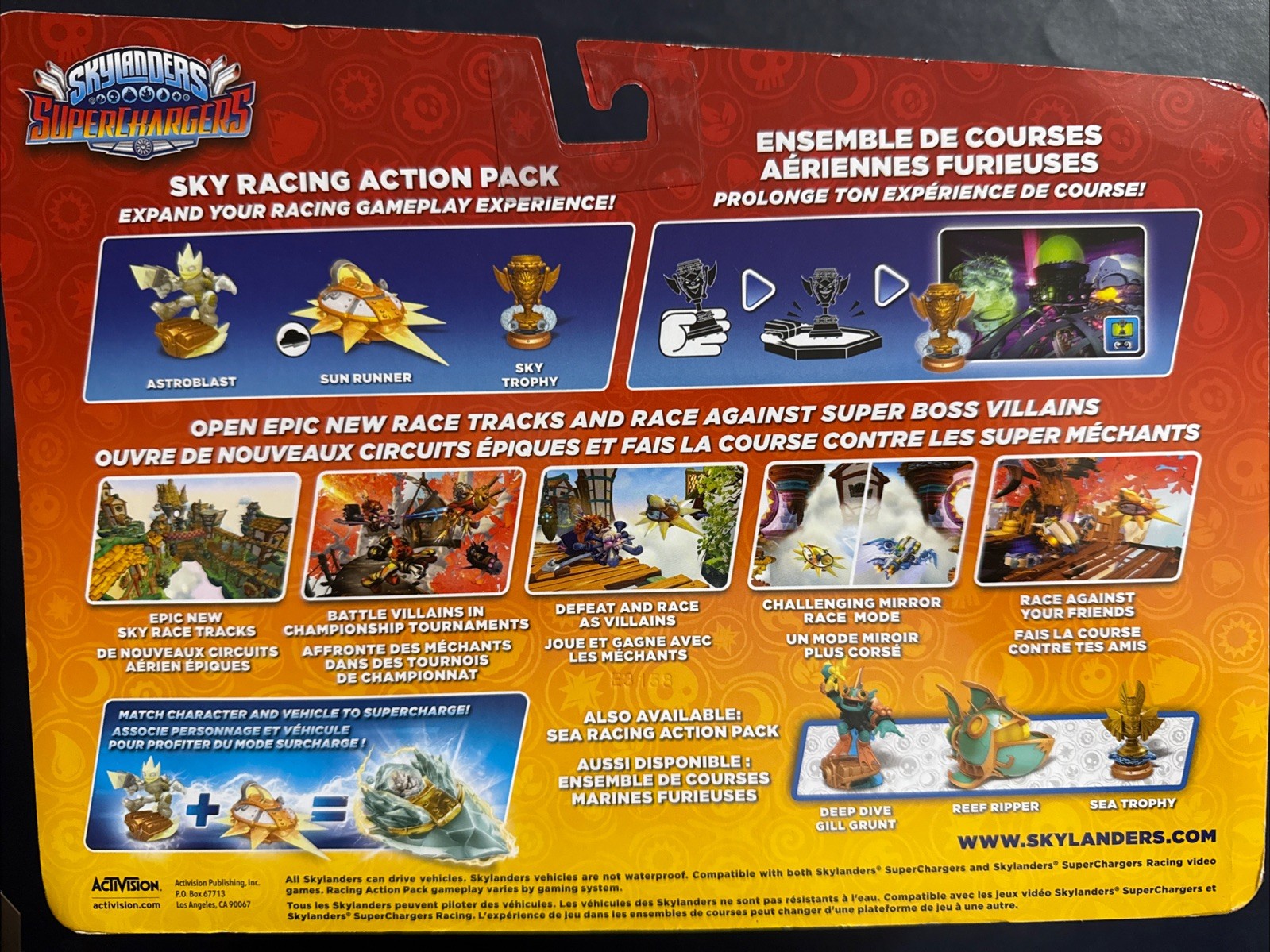 Skylander Supercharger Legendary Sky Racing Action Pack