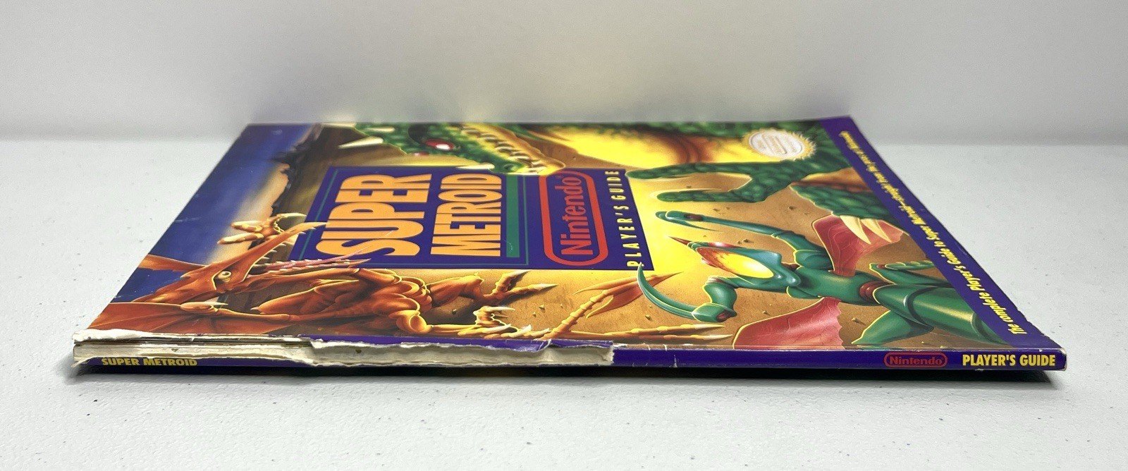 Super Nintendo SNES Super Metroid Official Nintendo Player’s Guide *Damage*