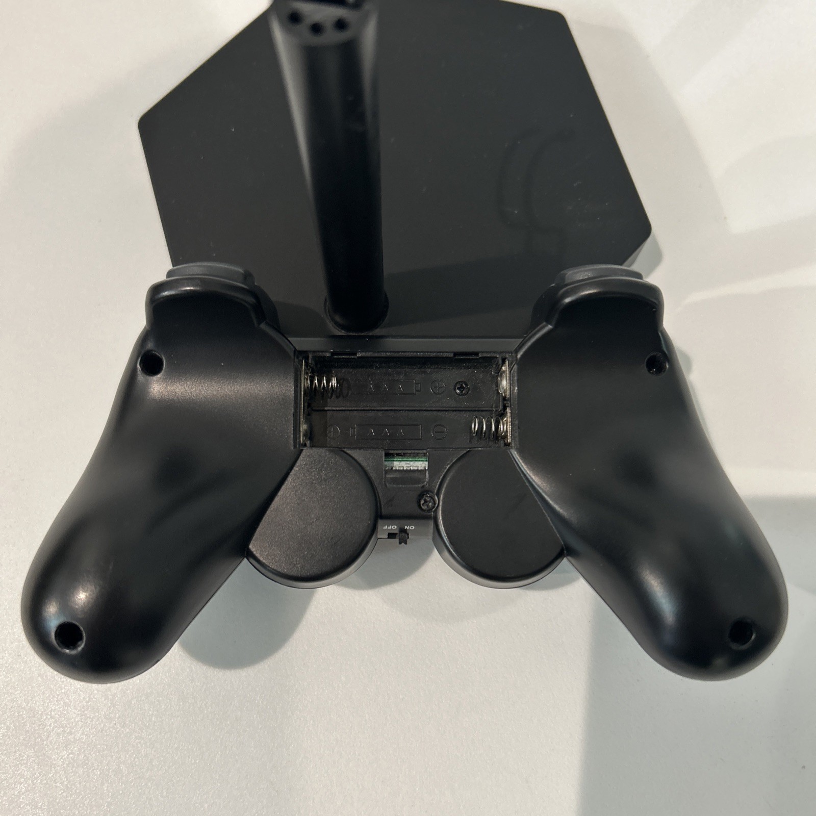 PlayStation 2 Controller PS2 Black *Turns On, Generic (missing battery cover)