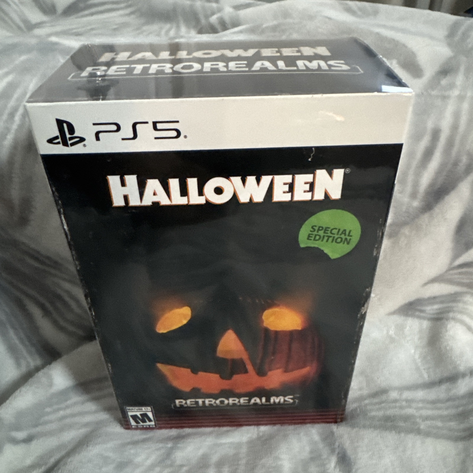 HALLOWEEN ASH VS EVIL DEAD RetroRealms: Double Feature PS5 Special Edition