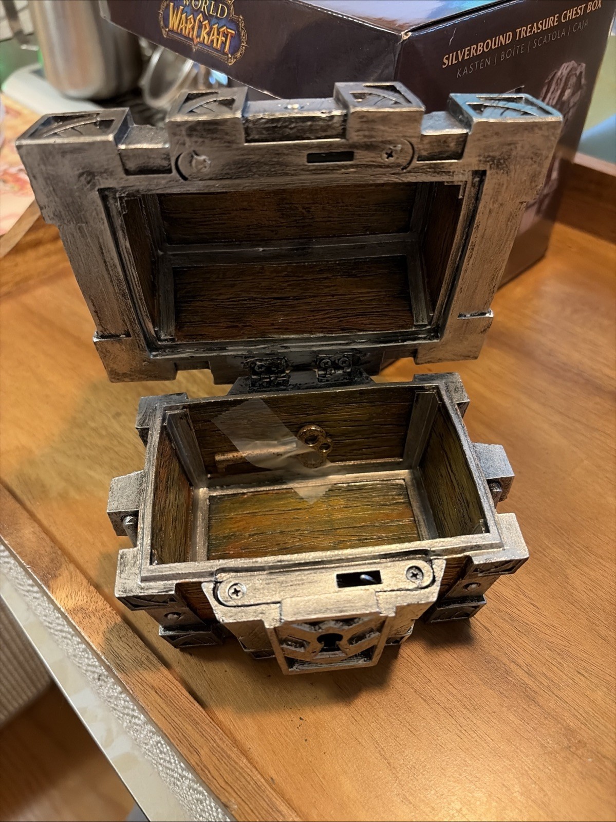 World of Warcraft Silverbound Treasure Chest Box with Key