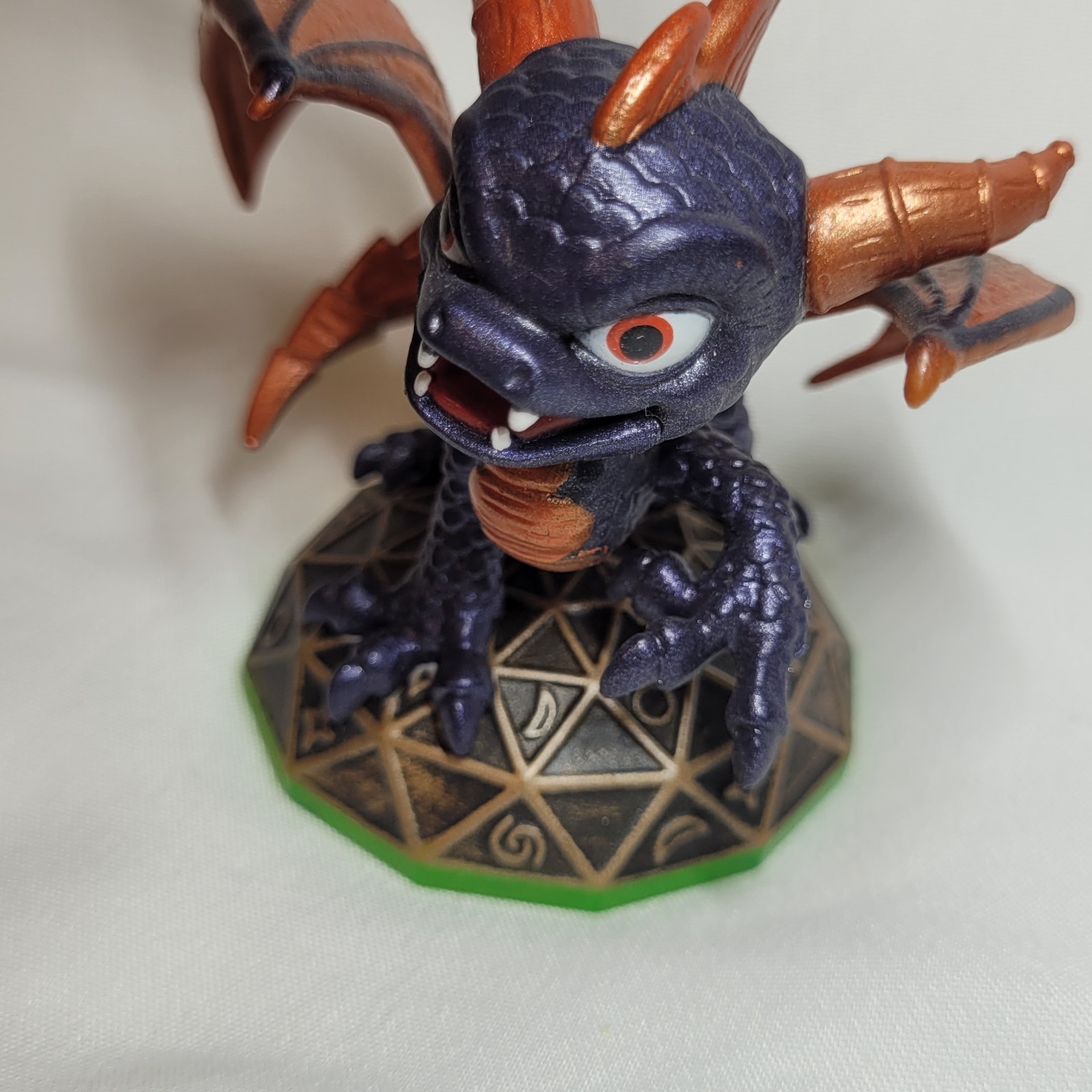 Skylanders Spyro’s Adventure SPYRO Character Figure-Trading Card-Web Code