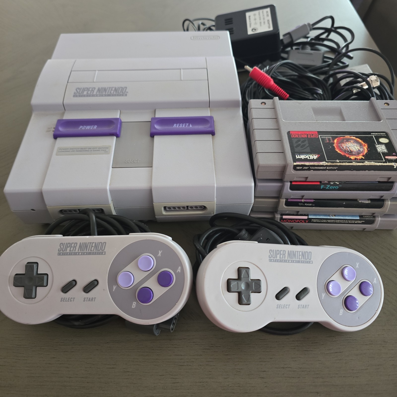 SNES Console Bundle with 4 Games 2 OEM Controllers Tested Great Condition