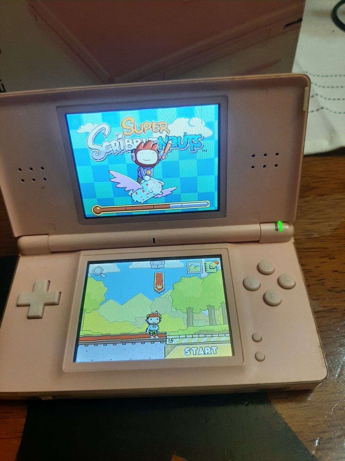 Nintendo DS Lite Pink Handheld System Console w/ Box & Super Scribblenauts.