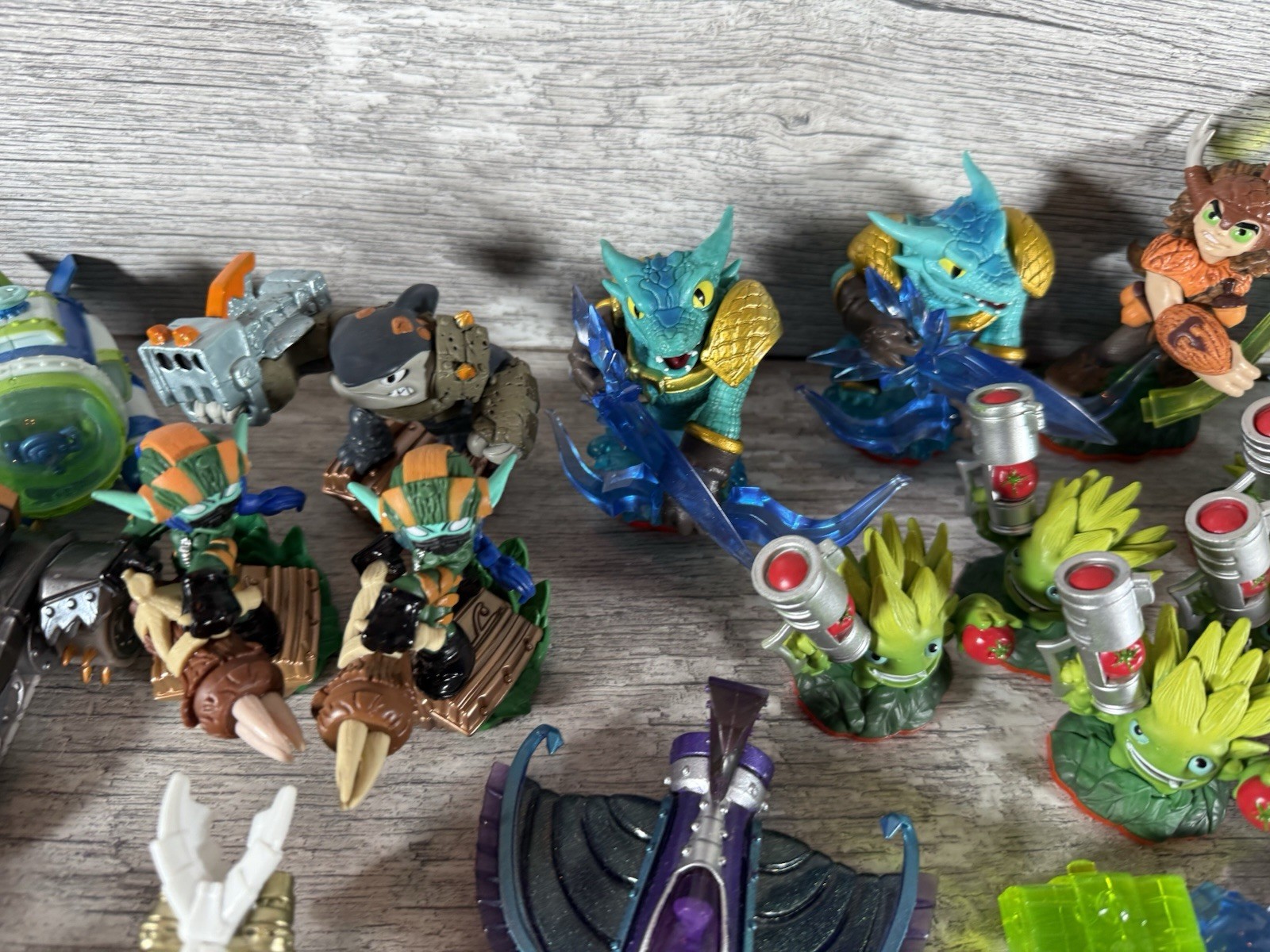 Activision Skylanders LOT OF 38: Trap Team, Superchargers & Spyros Adventures