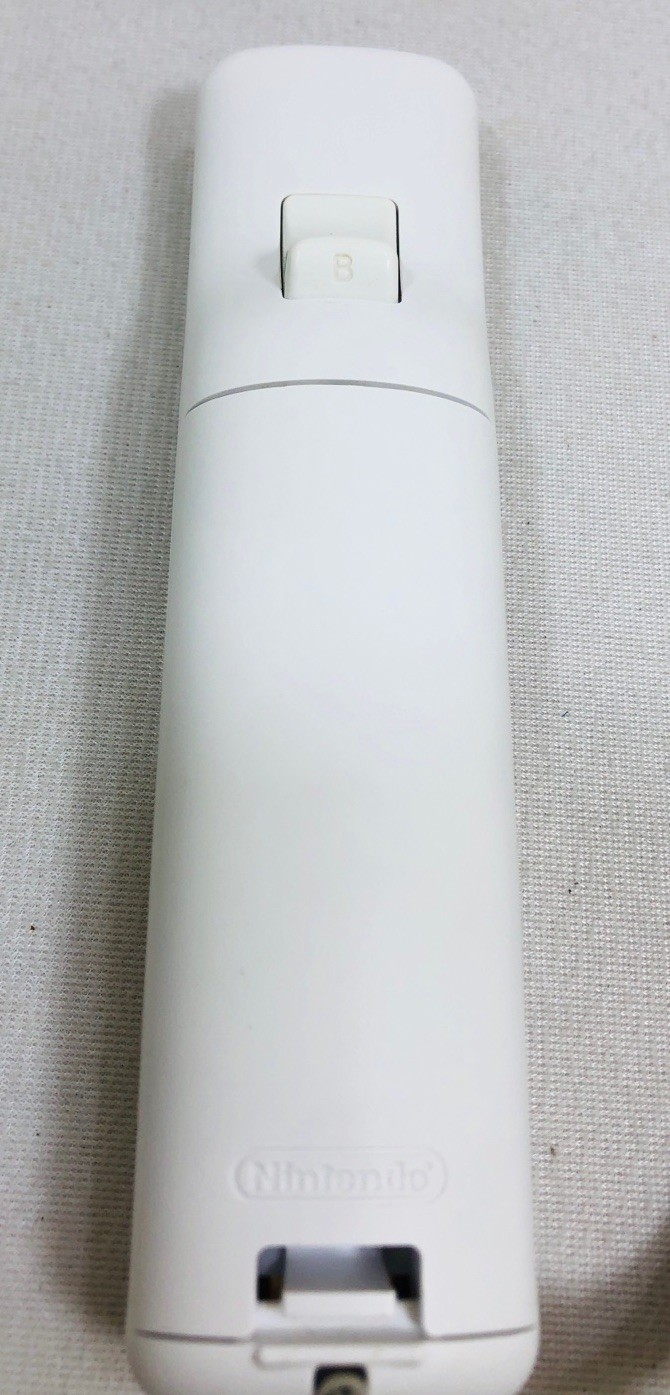 OEM Wii Remote White W/Wii Motion Plus Adapter + Black Slip Cover Tested Cleaned